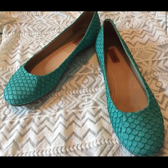 Miz mooz green scale panther flat sz 10 - Picture 5 of 7
